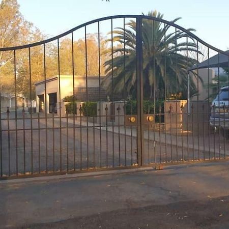 奥卡汉贾Nooitgedacht Self Catering Cc公寓 外观 照片